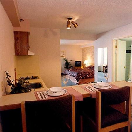 ריצ'מונד Executive Inn Express Vancouver Airport חדר תמונה